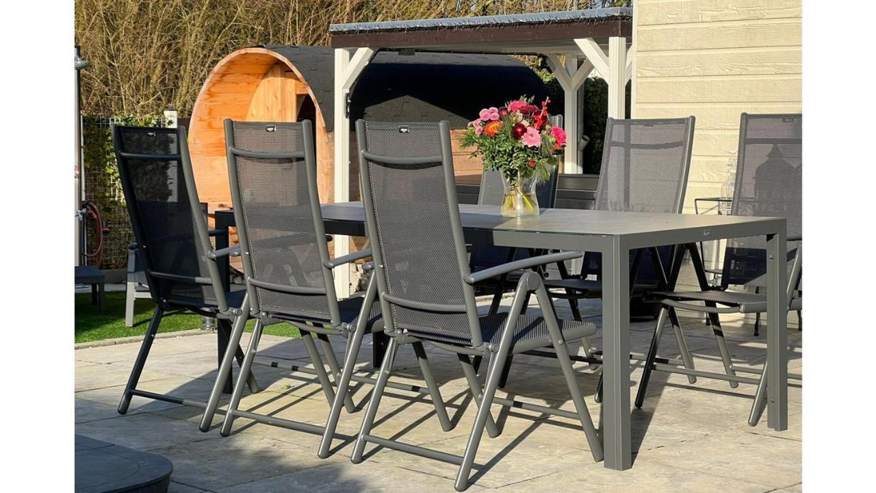 Chalet Buutengeweun, Met Luxe Jacuzzi En Tonsauna 신트 아날란트 외부 사진